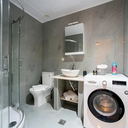 Apartament Lengo D Ii *